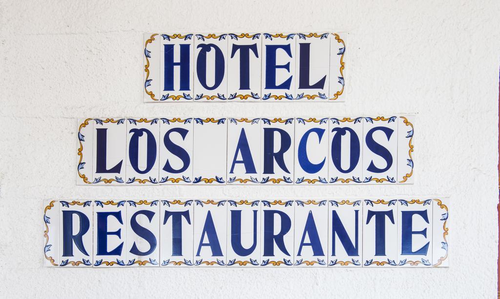 Los Arcos Hotel Dosbarrios ภายนอก รูปภาพ